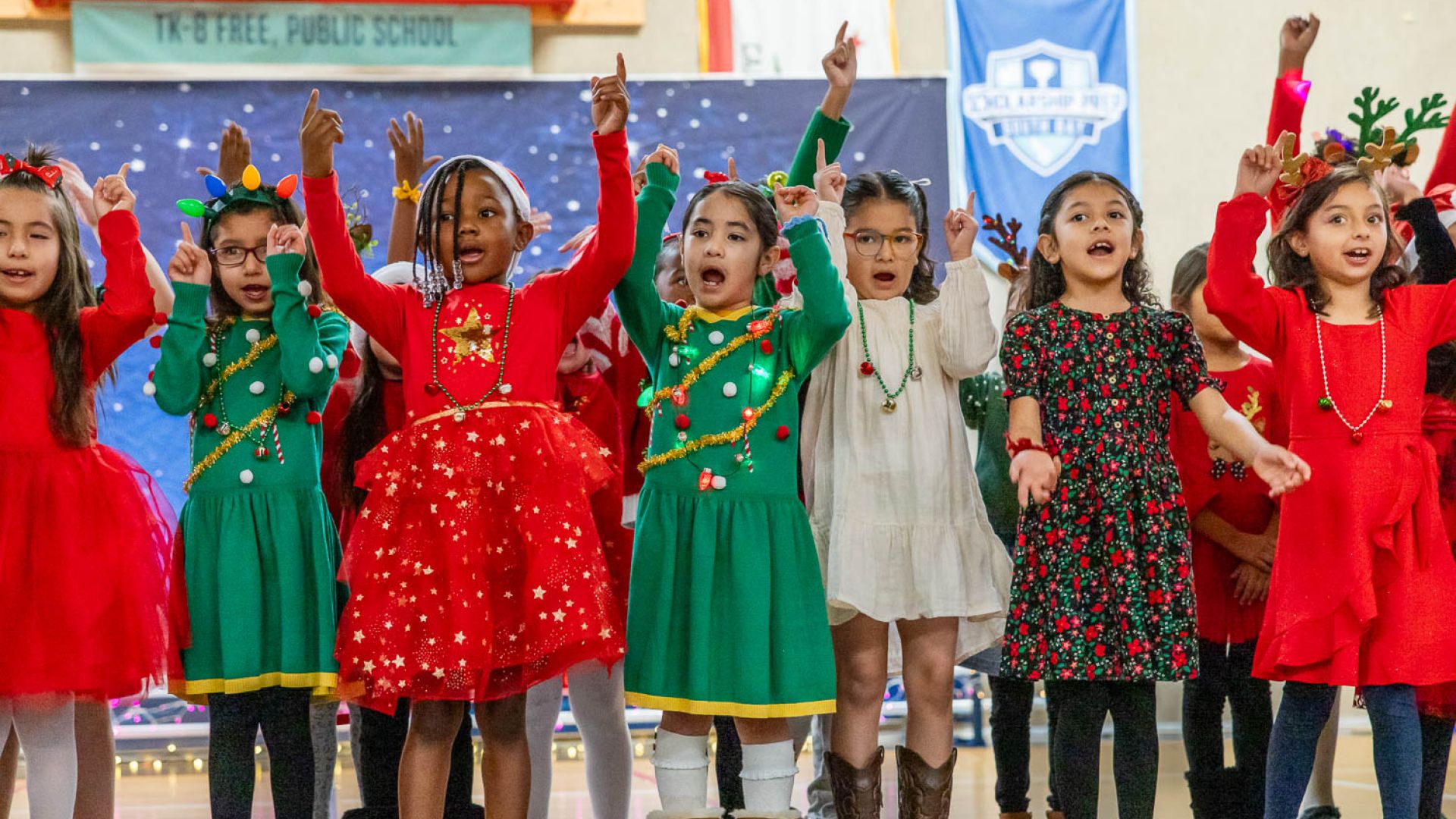 Experience the Magic of Scholarship Prep South Bay's Winter Wonderland Performance: A Morning of Artistic Brilliance and Creativity!